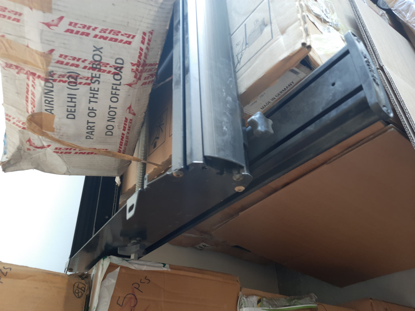 Chief XPA1UB TV Stand