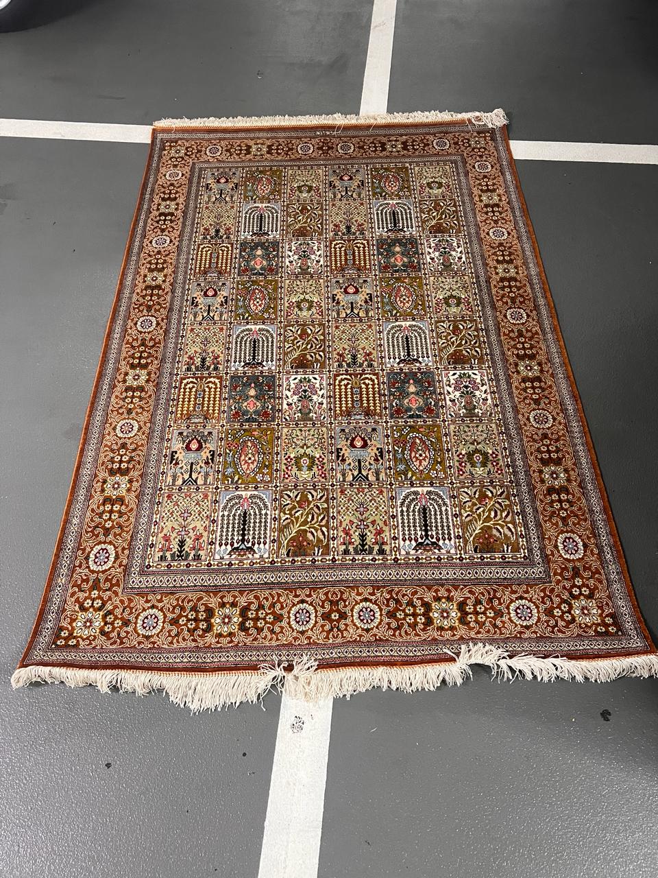 Silk Carpet 195 cm X 120 cm slight used