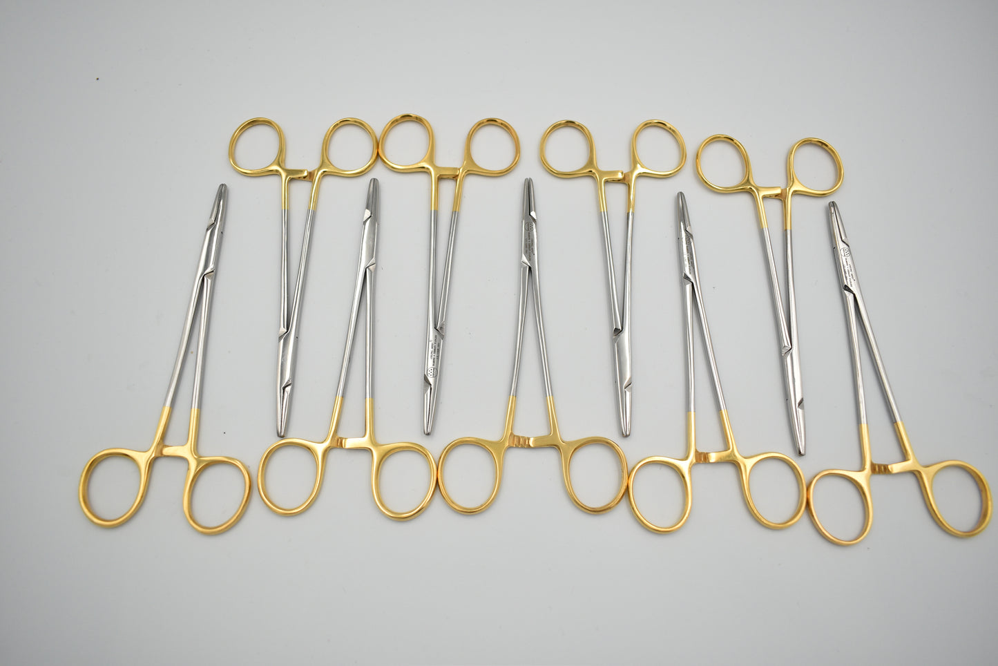 Hemostat Forceps 14 to 16 Cm