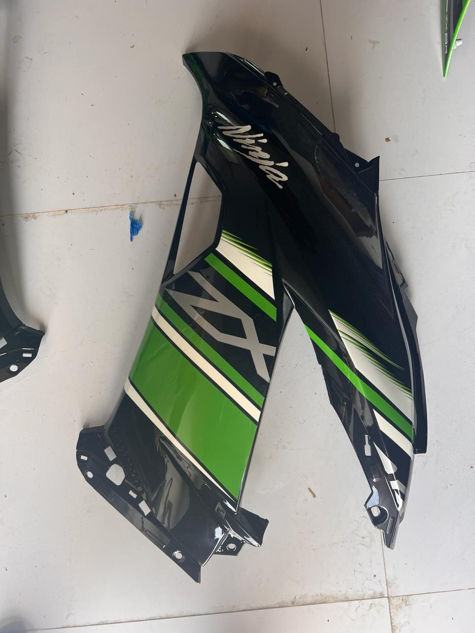 Carbon Fiber Fairing Kit For Kawasaki Ninja ZX6R ZX636 2009-2012 ZX600R 20 pcs